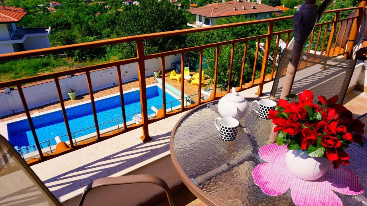 Вила Сънрайз - Villa Sunrise Varna Eksteriør billede